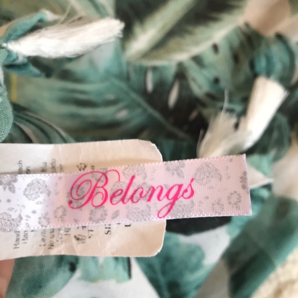 NWOT Tropical beach coverup! - Picture 4 of 5